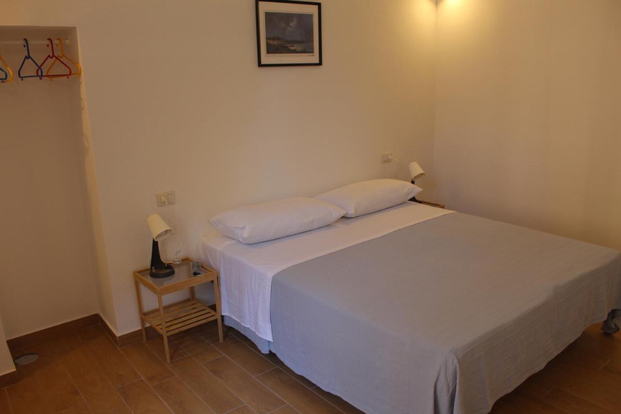 Casa Laura Oliva Mancini Bed & Breakfast Naples Exterior photo