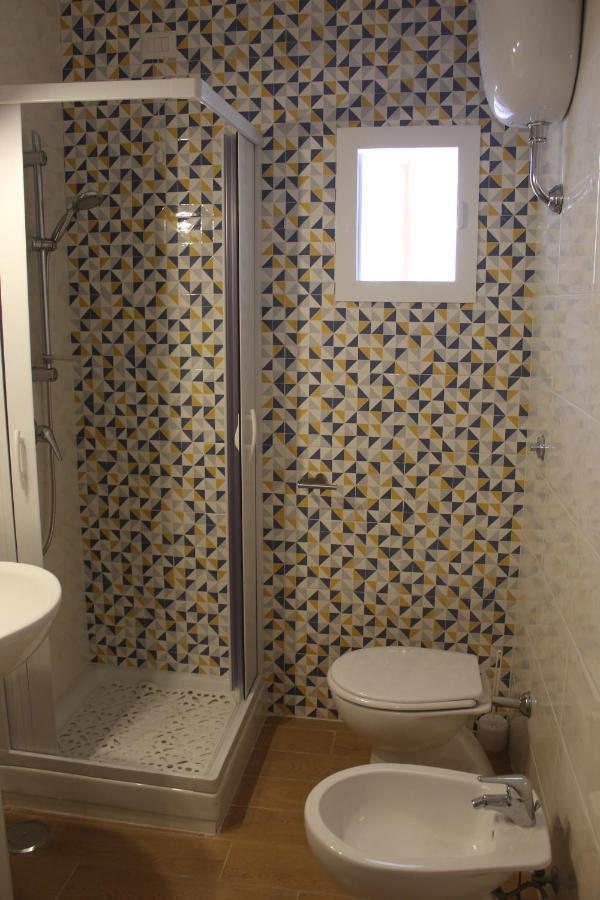 Casa Laura Oliva Mancini Bed & Breakfast Naples Exterior photo