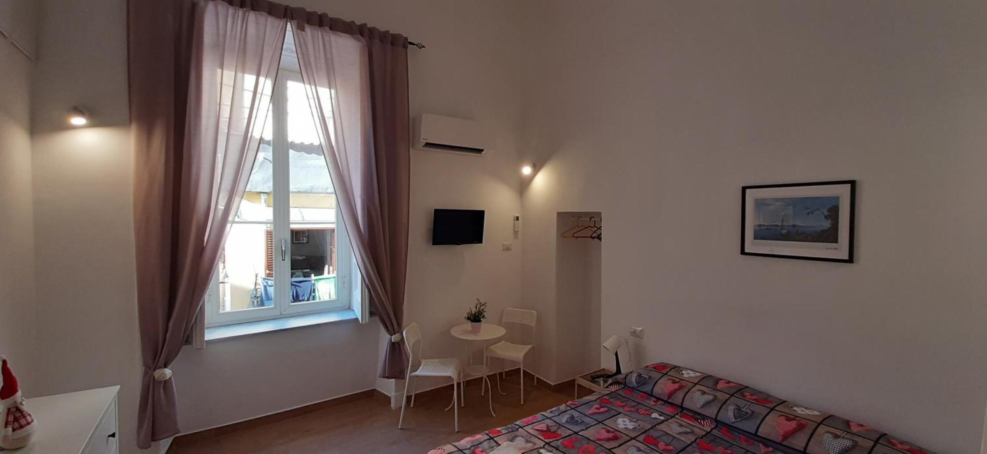 Casa Laura Oliva Mancini Bed & Breakfast Naples Room photo
